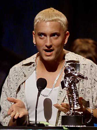 mtvaward1.jpg